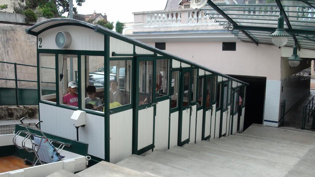 Hotel Le Littoral Evian-les-Bains Luaran gambar